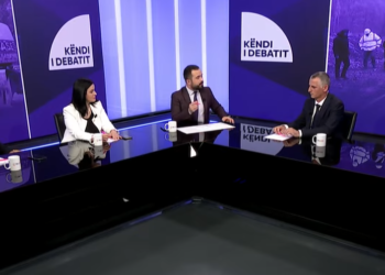 Dy kryetarët e komunave që Durmishi si ka takuar që nga fillimi i mandatit