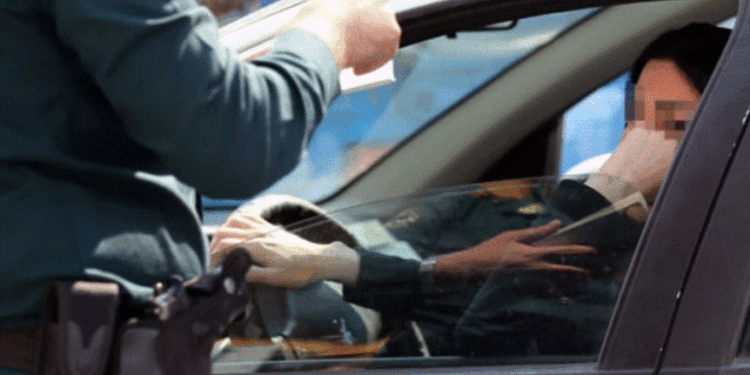 Parlamenti iranian shpalos ligjin e rreptë të hixhabit, pavarësisht kritikave