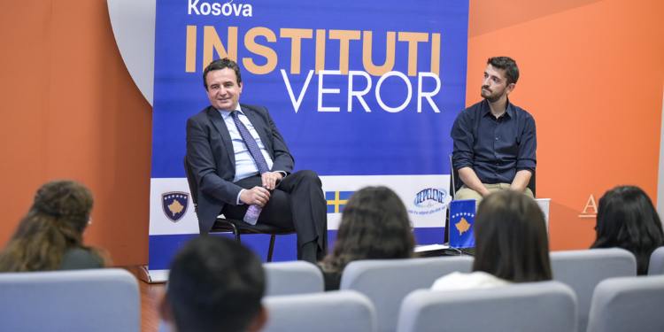 Kurti: Mbi 5 mijë marrëdhënie pune të ndërmjetësuara me superpunën