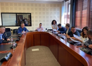 Inspektori i Përgjithshëm i AKI-së raporton në Komision me dyer të mbyllura