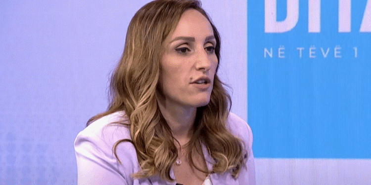 Bytyqi: Qeveria Kurti do të dorëhiqet