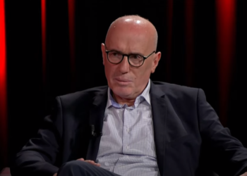 A i shkroi ndonjëherë Enver Hoxha SHBA-së për Kosovën dhe shqiptarët jashtë kufijve të Shqipërisë