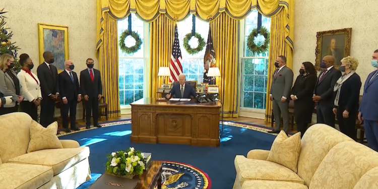 Pritet presion më i madh i administratës Biden mbi Kosovën dhe Serbinë