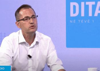 Rexha: Pagat e larta në tregun e punës e bëjnë Inxhinierinë Kompjuterike program atraktiv