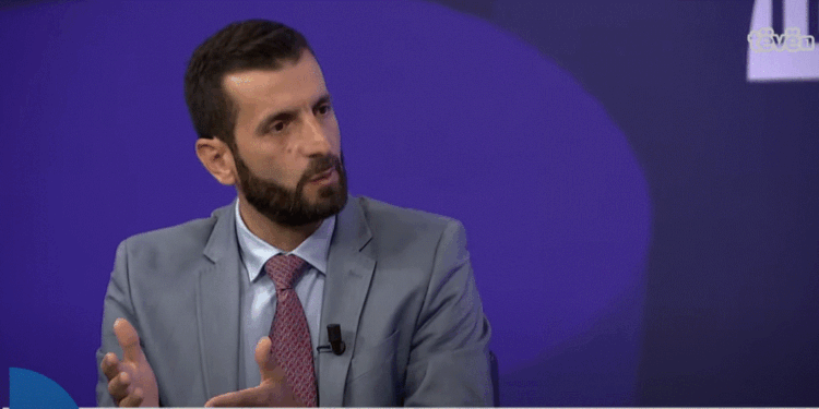 Demhasaj thotë se përgjimet tregojnë se edhe Vetëvendosja bën pazare me Listën Serbe