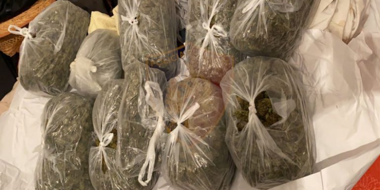 Kapen mbi katër kilogramë drogë në ish-objektin e Kombinatit Trepça