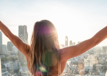 Bëni këto pesë veprime çdo mëngjes për të pasur një mendje të fortë