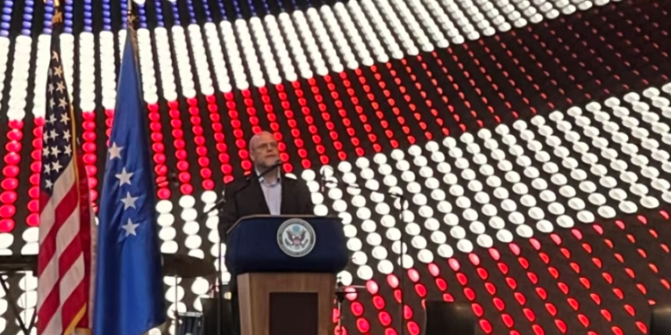 Hovenier: Presim që Kosova t’i përmbushë idealet e Deklaratës së Pavarësisë së saj