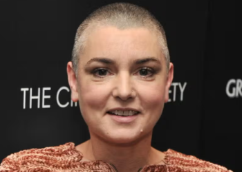 Vdes këngëtarja me famë botërore