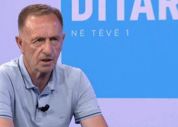 Azemi thotë se ngritja e pagës minimale është bërë “sa për sy e faqe”