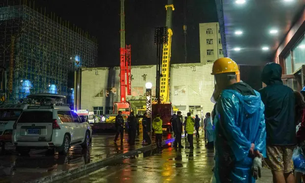 11 persona të vdekur pas shembjes së kulmit të një gjimnazi në Kinë