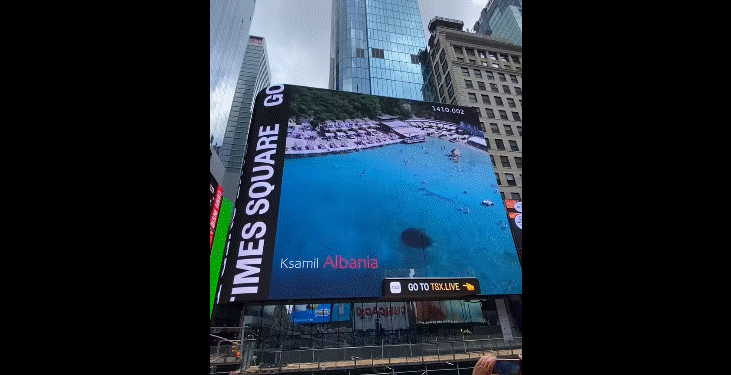 Ksamili promovohet në Times Square
