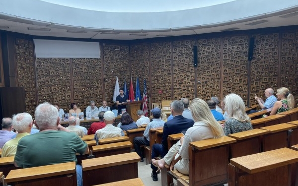 Promovohen dhjetë libra të ekonomisë dhe një monografi nga autori Muhamet Sadiku