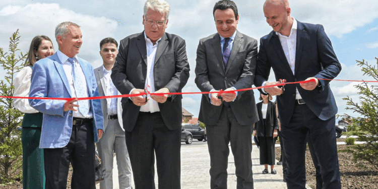 Inaugurohet parku dhe këndi i lojërave në Davidoc të Shtimes