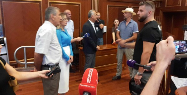 Mërgimtari që studion mjekësinë në Itali, aspiron një ulëse në Kuvendin e Kosovës