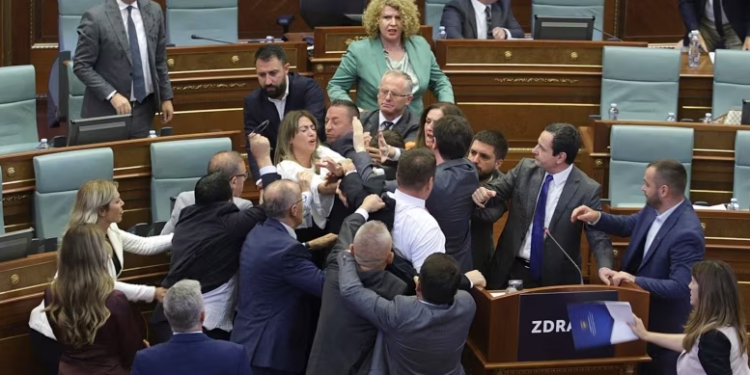 Përleshja në Kuvend, KMDLNj fajëson Konjufcën për shkelje të rënda të rregullores