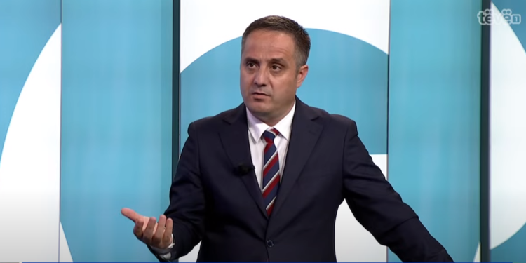 Selmanaj: Vetëvendosje mjet të angazhimit politik e ka propagandën e cila ka origjinë sllave