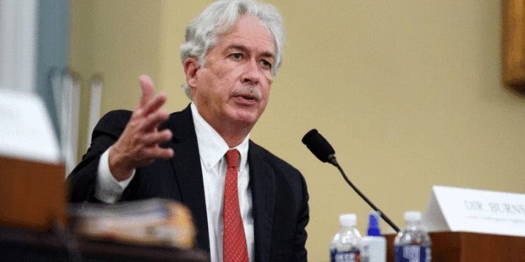 Shefi i CIA-s: Lufta në Ukrainë, shkatërruese për Putinin