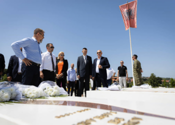 Binjakëzohen Skenderaj e Vukovari, komunat me histori të përgjakshme nga luftërat që shkaktoi Serbia