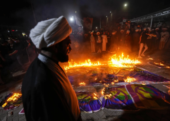 Suedia jep leje për djegien e Biblës dhe Torës para ambasadës izraelite