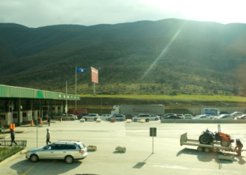 Sveçla dhe Balla vizitojnë pikë-kalimin kufitarë në Vermicë