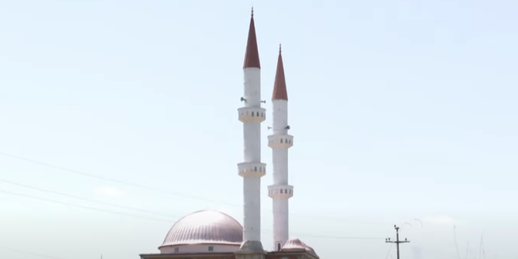 Dyshime për veprimtaritë e dy xhamive në Viti, kërkohet ndërhyrja e shtetit