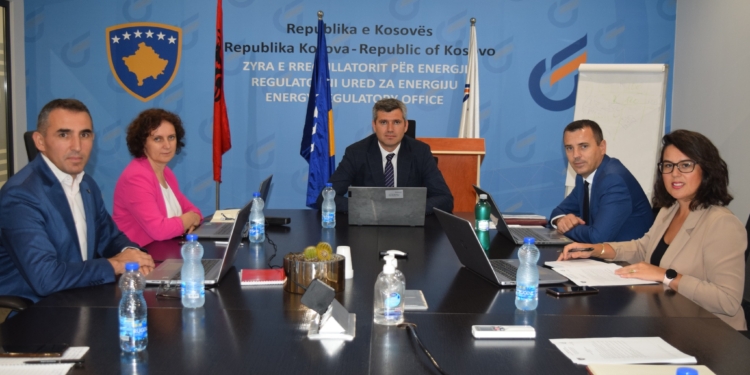 ZRrE miraton rregull për vetëkonsumatorët, jep edhe licenca për projekte me erë dhe solare