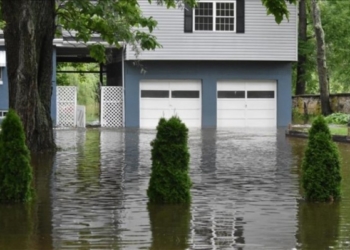 Shirat e dendura shkaktojnë përmbytje në Gjermaninë jugore