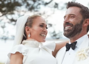 Jennifer Lopez feston njëvjetorin e martesës me Ben Affleck