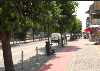 Klina planifikon të nis vitin shkollor me tekste të vjetra