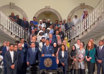 New Yorku lejon thirrjen e ezanit me altoparlantë gjatë xhumave