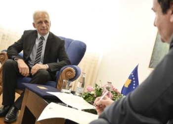 Këshilltari i Kurtit për Klinakun: Gjuhë e papërgjegjshme për dikë që përfaqëson veteranët