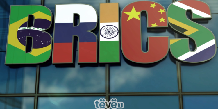 Vulin kërkon që Serbia t’u bashkohet shteteve që janë kundër Perëndimit