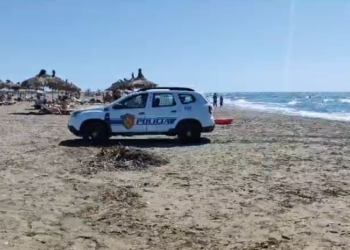 Një 39-vjeçar gjendet i vdekur në breg të detit të Durrësit