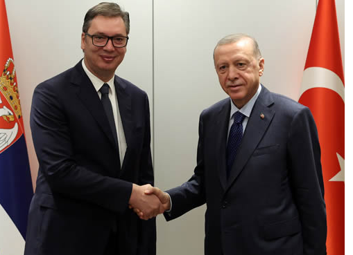 Erdogan e Vuçiq takohen në Hungari