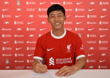 Japonezi Endo firmos me Liverpoolin