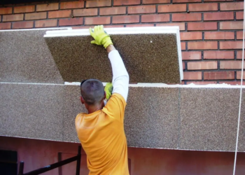 Interesim i madh për izolimin e kushtueshëm të shtëpive