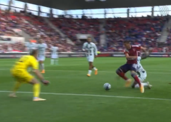 Kastrati “gjen forcë” në Hungari, ylli dardan shënon ndaj Ferencvarosit