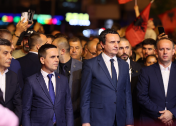 Kasami: Fronti i bashkuar opozitar përkrahet nga Albin Kurti