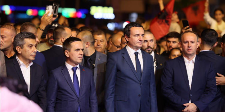 Kasami: Fronti i bashkuar opozitar përkrahet nga Albin Kurti