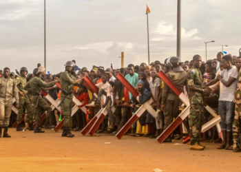 Nigeri urdhëron ambasadorin francez të largohet nga vendi brenda 48 orëve