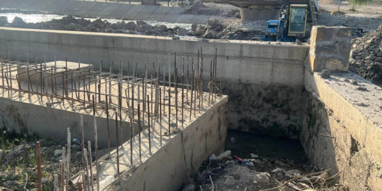 Zogiani: Shterja e Ibërit erdhi nga punimet në një urë, kompania nuk respektojë kriteret