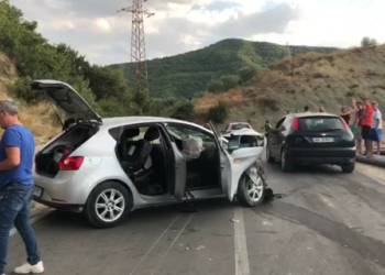 U ofron ndihmë të aksidentuarve në Ferizaj, kërcënohet qytetari