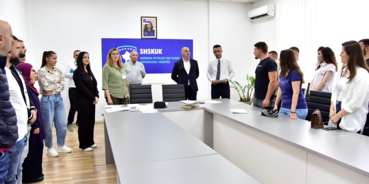 QKUK-së i shtohen 85 infermierë