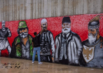 I riu nga Vlora rendit Adem Jasharin ndër figurat kryesore të historisë shqiptare