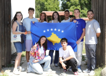 Ekipi i Kosovës po bëhet gati për garën ndërkombëtare të robotikës në Singapor