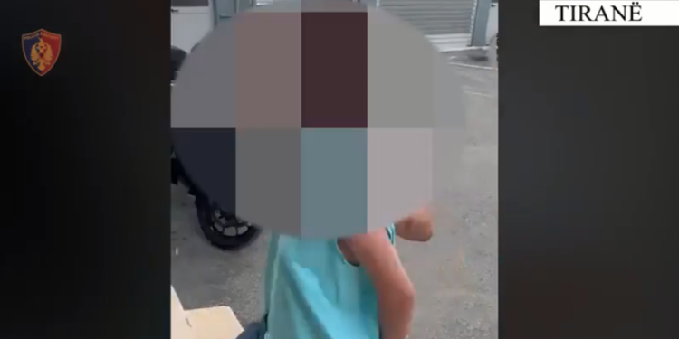 Operacioni antidrogë në Tiranë, publikohen pamje gjatë arrestimit të të dyshuarve, dy nga Kosova