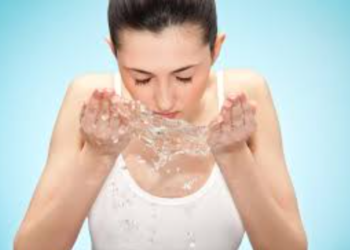 Larja e fytyrës para gjumit po konsiderohet gabim