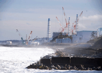 Japonia nis përgatitjet përfundimtare për shkarkimin e ujit të kontaminuar në Paqësor
