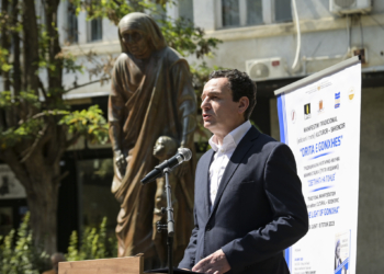 Kurti: Nënë Tereza vazhdon të frymëzojë miliona njerëz në mbarë botën